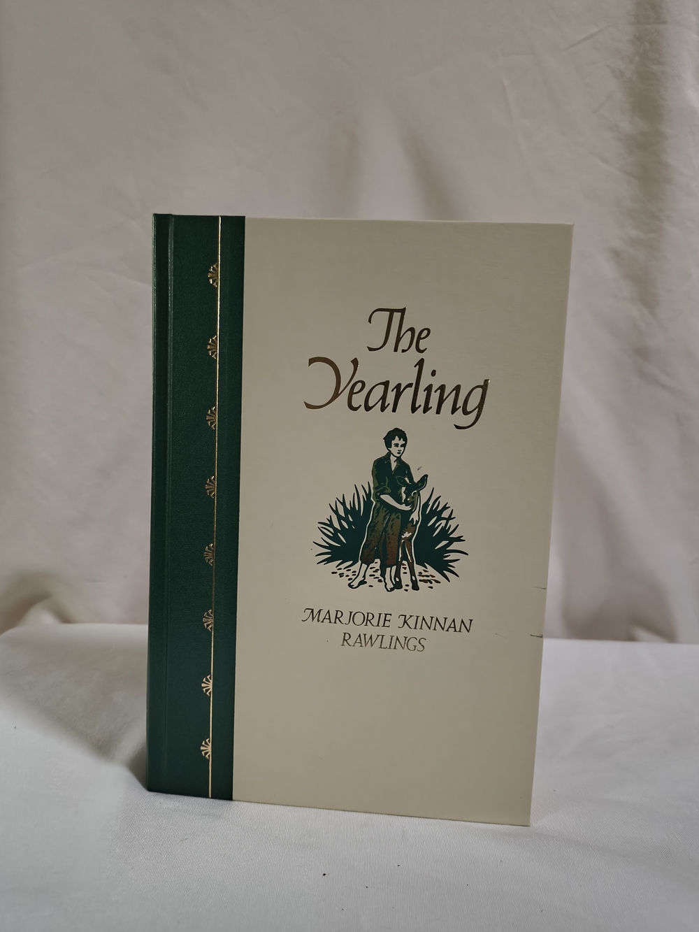 The Yearling by Marjorie Kinnan Rawlings - Green & Cream Hardcover